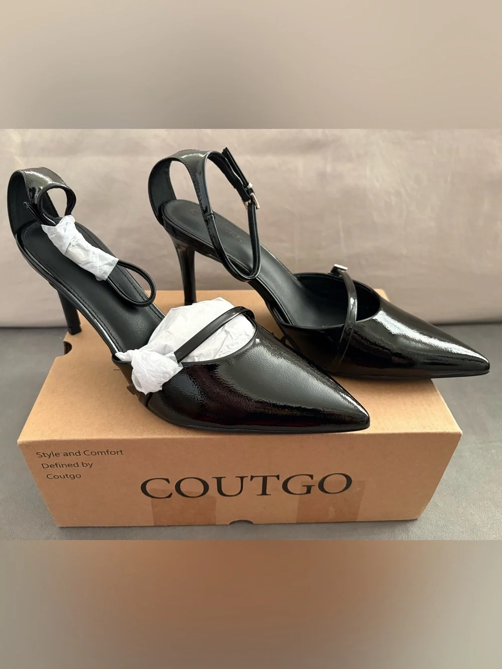 Coutgo Women’s Black Patent Pointed-Toe Ankle-Strap Pumps - US Size 9.5